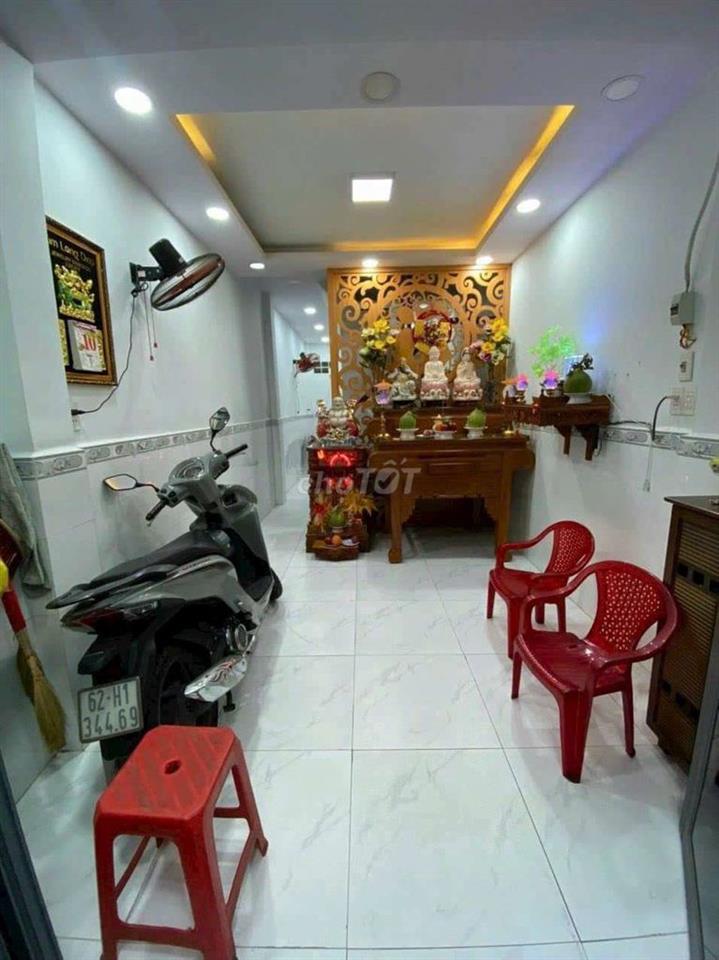 Bán nhà đường phó cơ điều ,gần chợ thiết Quận 11
