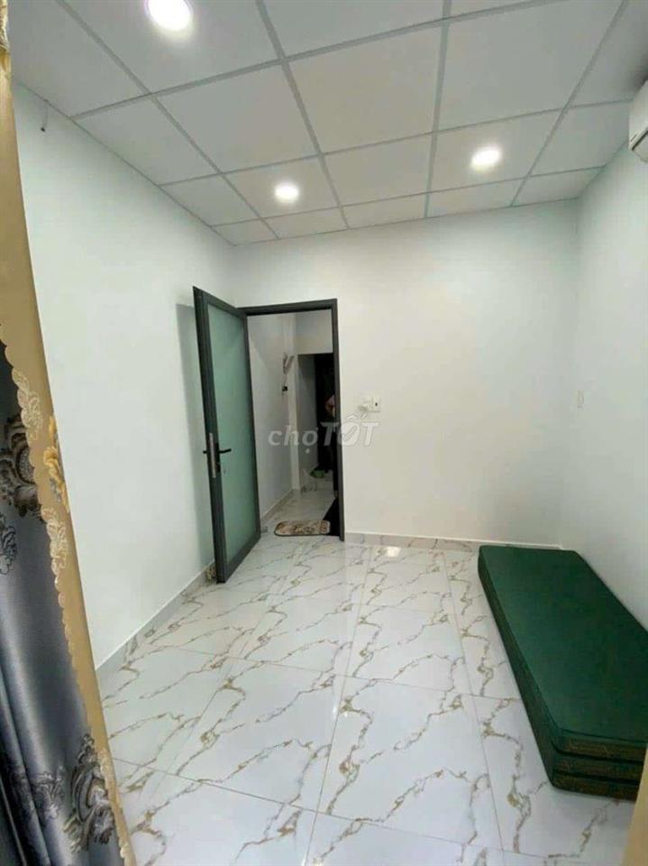 Bán nhà đường phó cơ điều ,gần chợ thiết Quận 11
