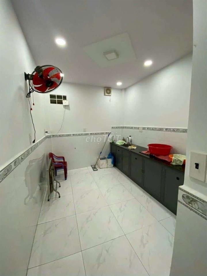 Bán nhà đường phó cơ điều ,gần chợ thiết Quận 11