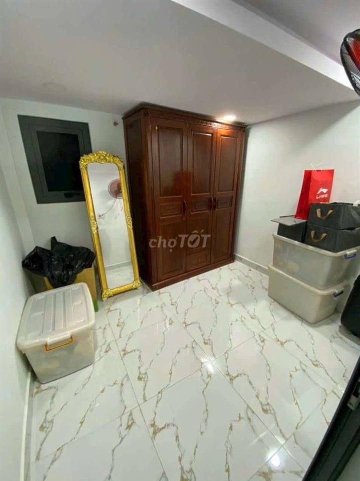 Bán nhà đường phó cơ điều ,gần chợ thiết Quận 11