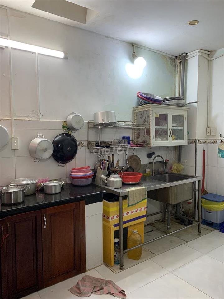 Bán nhà trung tâm Quận 11 , Sổ hồng riêng