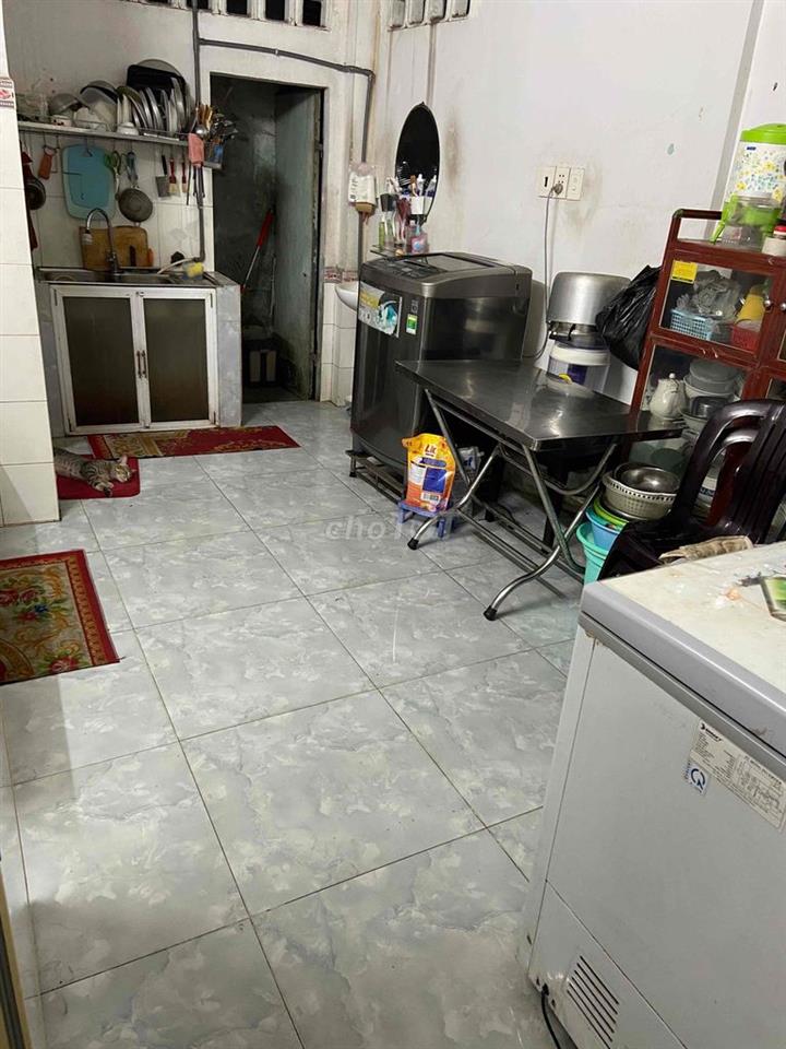 CHÍNH CHỦ BÁN NHÀ TRUNG TÂM Q11 MẶT TIỀN HẺM 8M