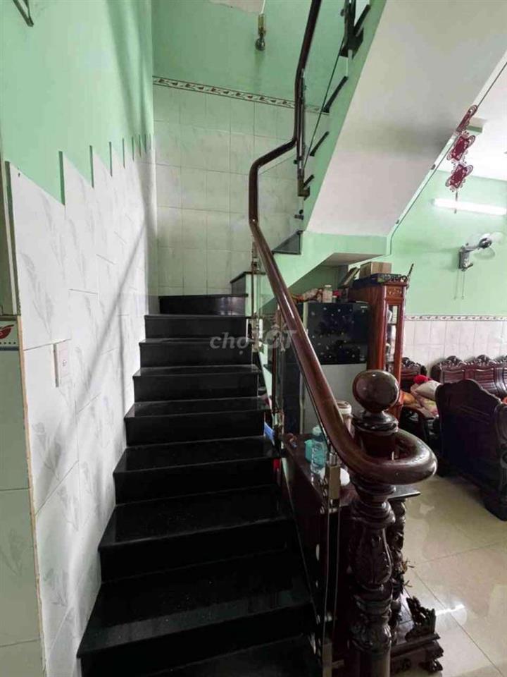 Bán nhà trung tâm Nguyễn Văn Luông Quận 6 hẻm ôtô 6m gần  Bình Phú 