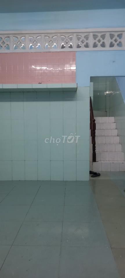Bán nhà đẹp vào ở liền sổ đầy đủ lạc long quân