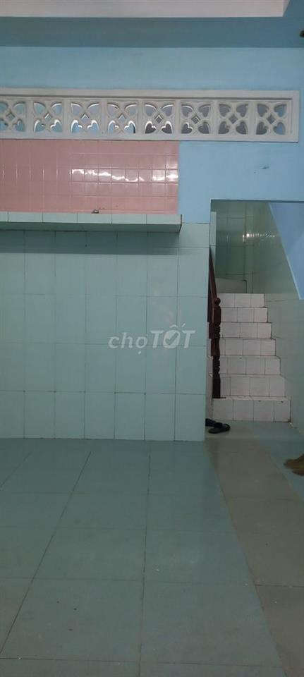 Bán nhà đẹp vào ở liền sổ đầy đủ lạc long quân