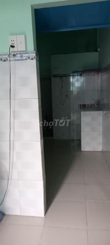 Nhà thuê lạc long quân f5 lạc long quân