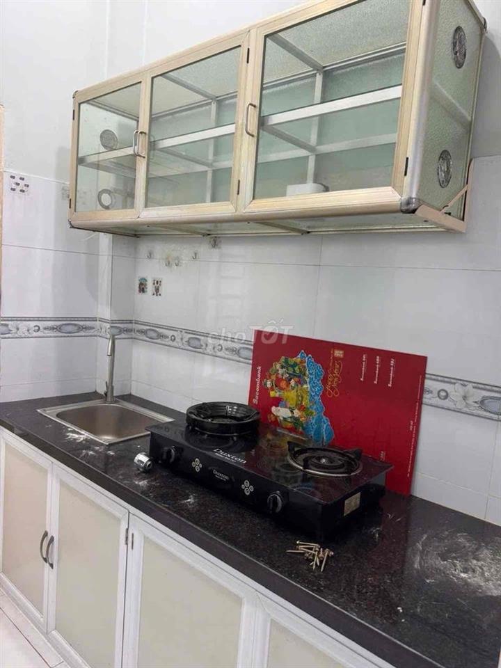 Bán nhà Bình Tiên, 20m2, 2 tầng, sổ vuông vức hoàn công đủ, hẻm 3m