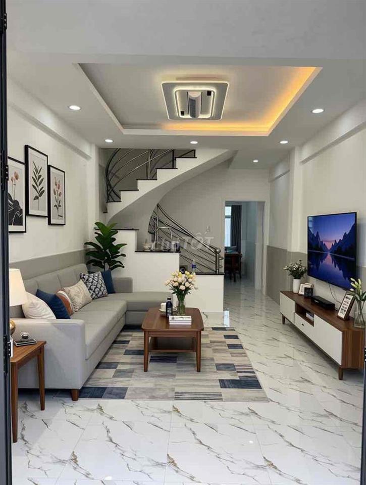 Nhà HXH Hậu Giang Q6, 1 Trệt 2 Lầu, 4PN 3WC, Sát chợ, hơn 6 tỷ TL