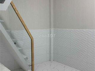 BÁN NHÀ Q6 NGUYỄN VĂN LUÔNG, GẦN 20m2, 3 TẦNG, 2PN, 3WC, NHỈNH 2 TỶ