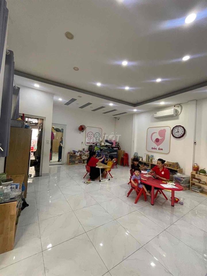 Bán nhà Tân Hóa 128m² trên sổ, không quy hoạch, lộ giới, nhỉnh 8 tỷ