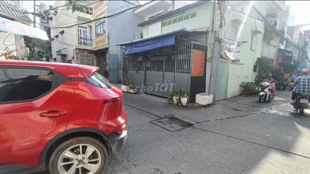 NHÀ LÔ GÓC LÊ VĂN QUỚI ĐS8, HXH THÔNG, 5x8M, NHỈNH 2 TỶ