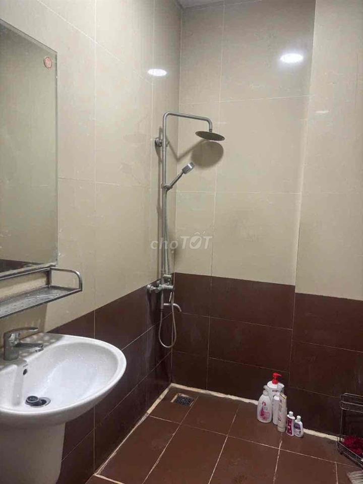 👺 Mặt Tiền đường nhựa 10m. Hoà Bình . Quận 11 👺