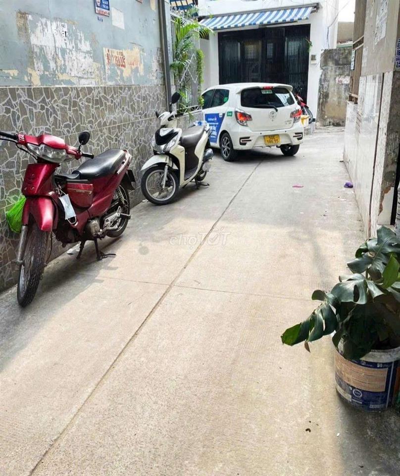 (🌹40tr) Nhà 3 Tầng ngay Ngã Tư Lạc Long Quân Âu Cơ