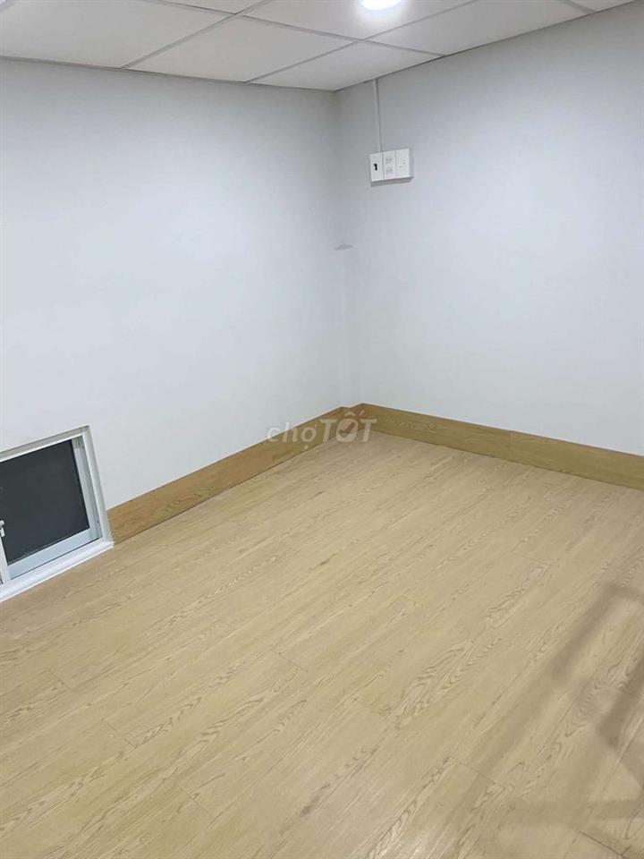 (🌹40tr) Nhà 3 Tầng ngay Ngã Tư Lạc Long Quân Âu Cơ