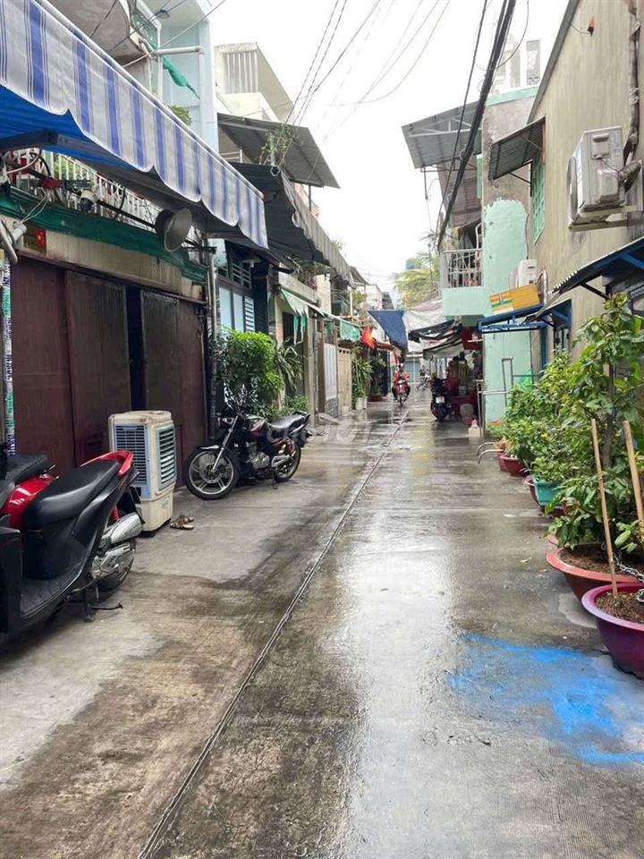 Nhà 1 lầu ngay Ngã tư đường Mã Lò và Hương Lộ 2 Bệnh Viện Bình Tân