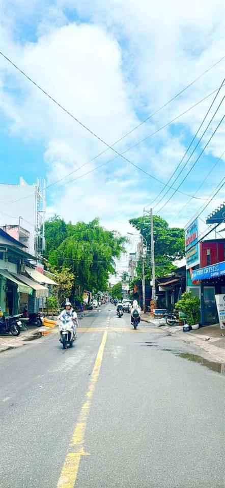 Nhà mặt tiền đường số 14 bhha Bình Tân giáp Tân Phú