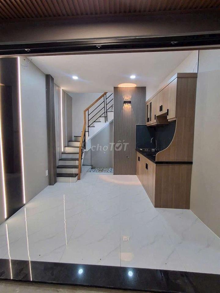 Nhà 1 trệt 2 lầu đường số 8b bhha Bình Tân giáp Tân Phú