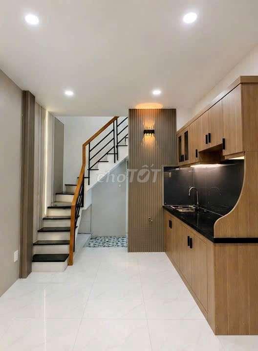 Nhà sổ Hồng riêng 1 lầu ngay gần bệnh viện Bình Tân 