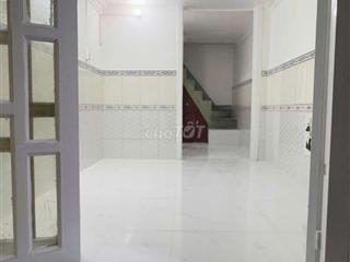 Nhà nhỏ sổ hồng riêng đường Mã Lò quận Bình Tân 