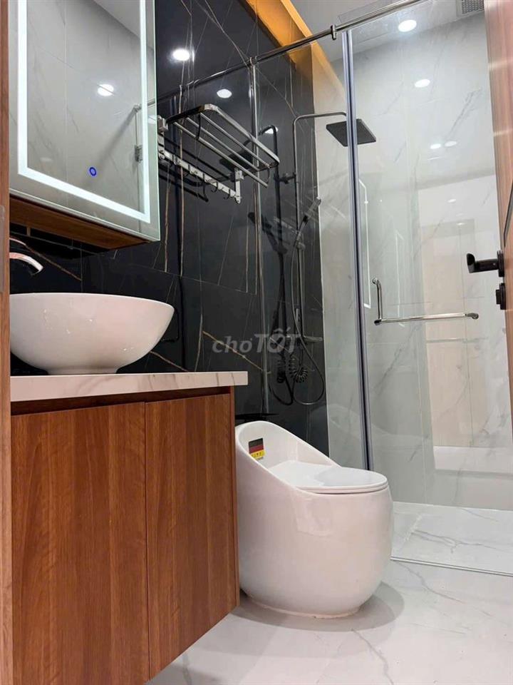 Nhà 4,3x18m 1 lầu Hẻm 7m khu Tô Hiệu quận Tân Phú giáp Đầm Sen 