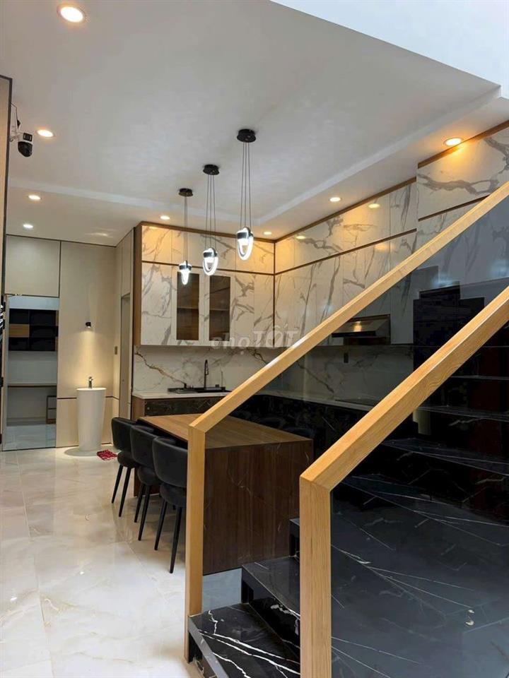 Nhà 4,3x18m 1 lầu Hẻm 7m khu Tô Hiệu quận Tân Phú giáp Đầm Sen 