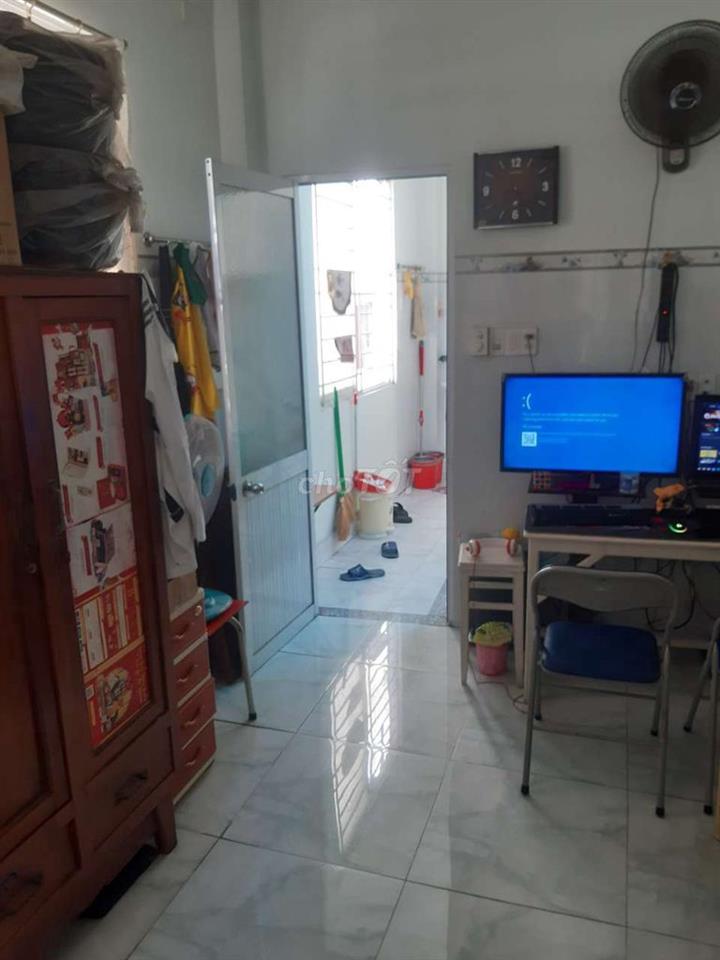 nhà mặt tiền cần bán