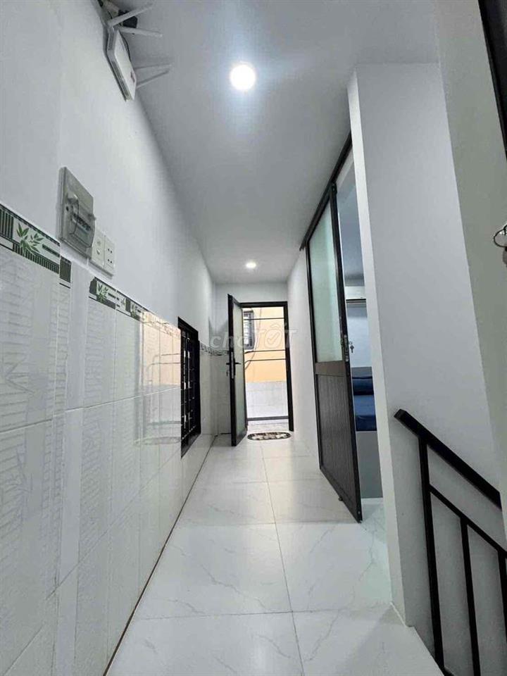 Sốc ! Giảm 250tr. chỉ còn 4tỷ850 TL nhẹ. 44m2 hẻm 1/ Hoà Bình