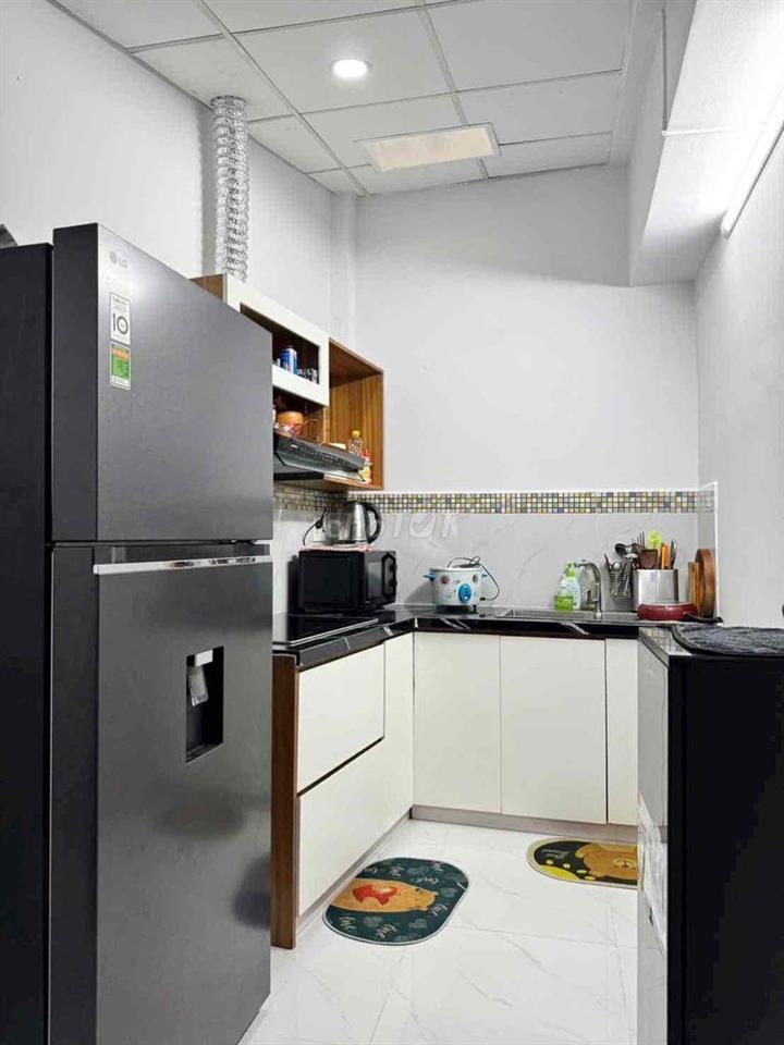 Sốc ! Giảm 250tr. chỉ còn 4tỷ850 TL nhẹ. 44m2 hẻm 1/ Hoà Bình