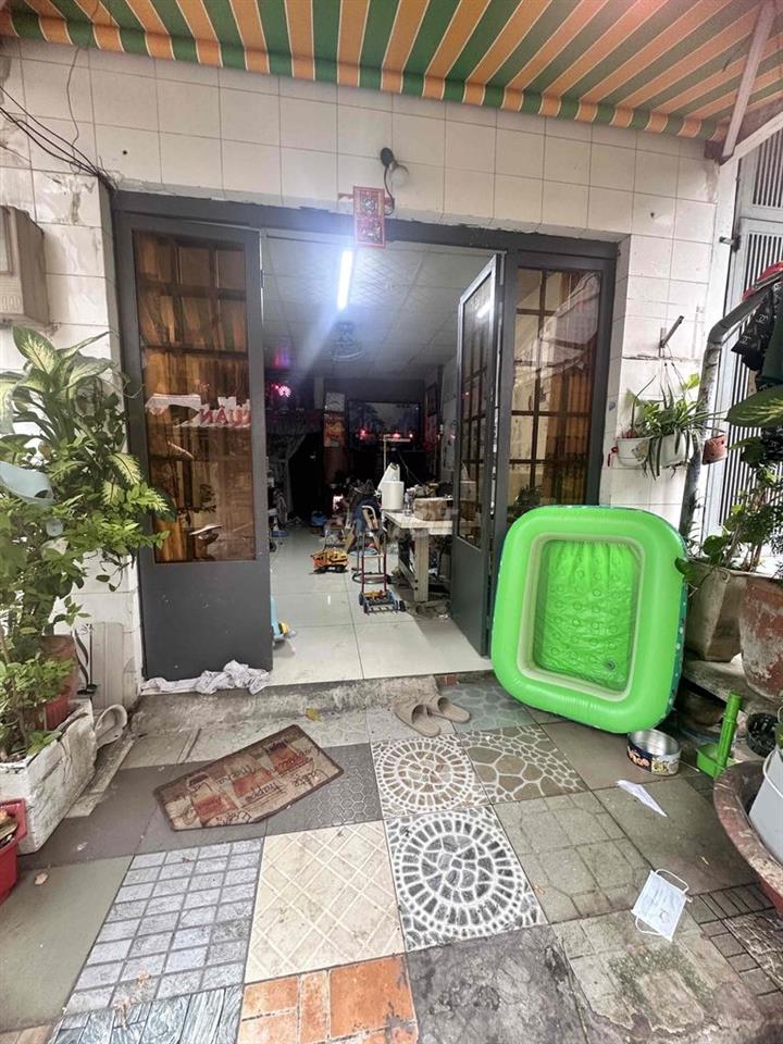 cần bán gấp nhà cho con du học