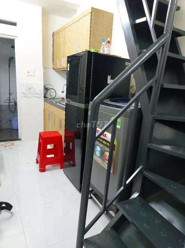 Bán nhà hẻm Lạc Long Quân