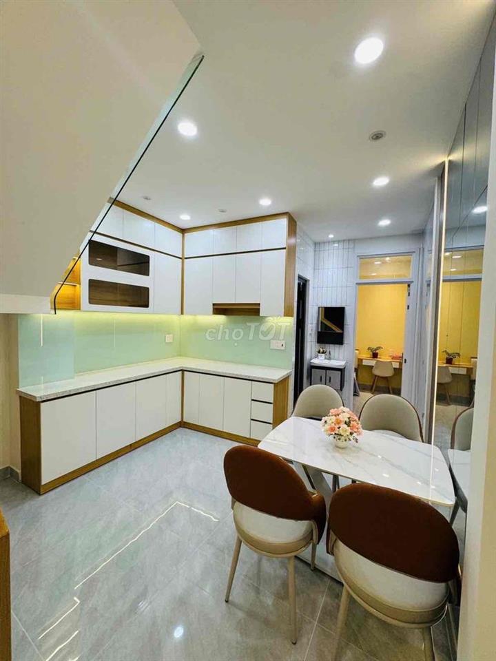 nhà đường minh phụng