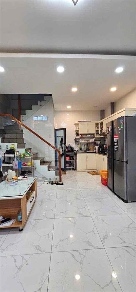 nhà mới ở ngay - 4 tấm hoàn công đủ - sổ đẹp