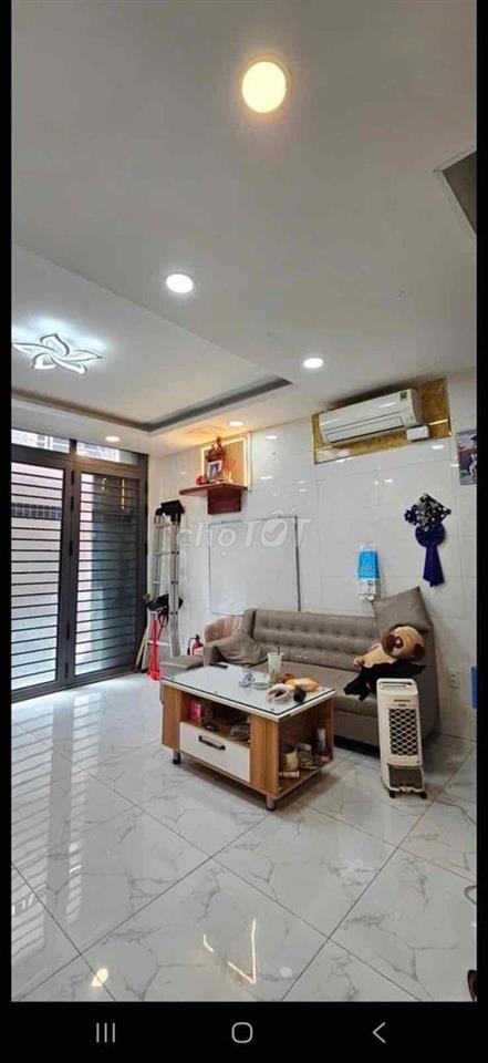 nhà mới ở ngay - 4 tấm hoàn công đủ - sổ đẹp