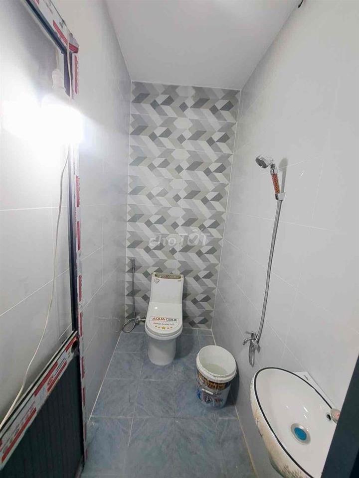 Nhà hậu giang