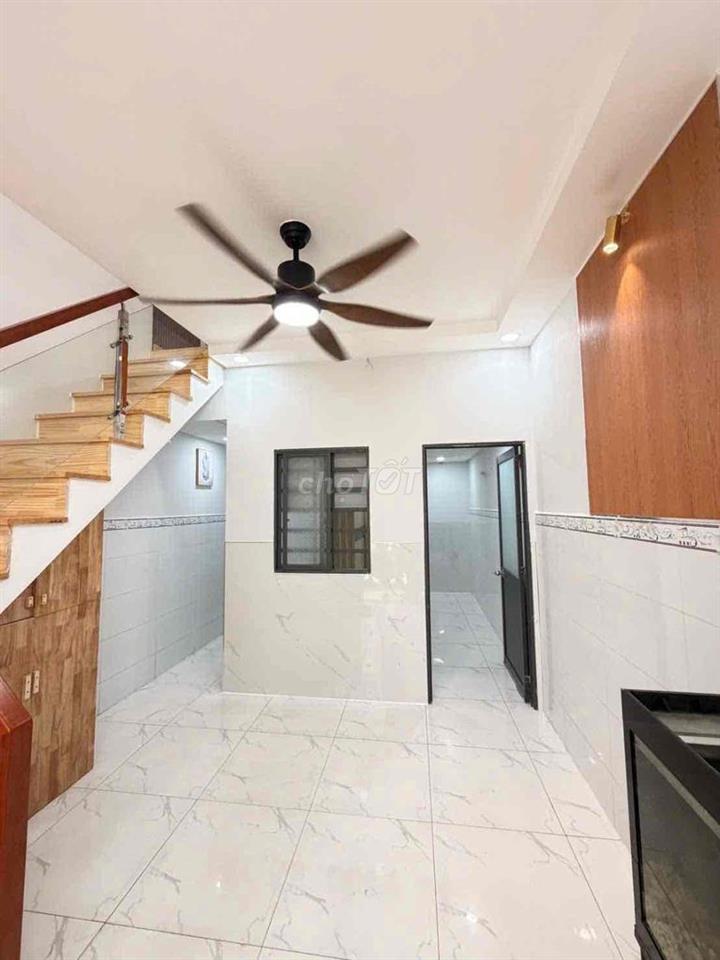Âu Cơ  4.9 Tỷ Phường 14 Quận 11 (phường Hoà Bình mới )