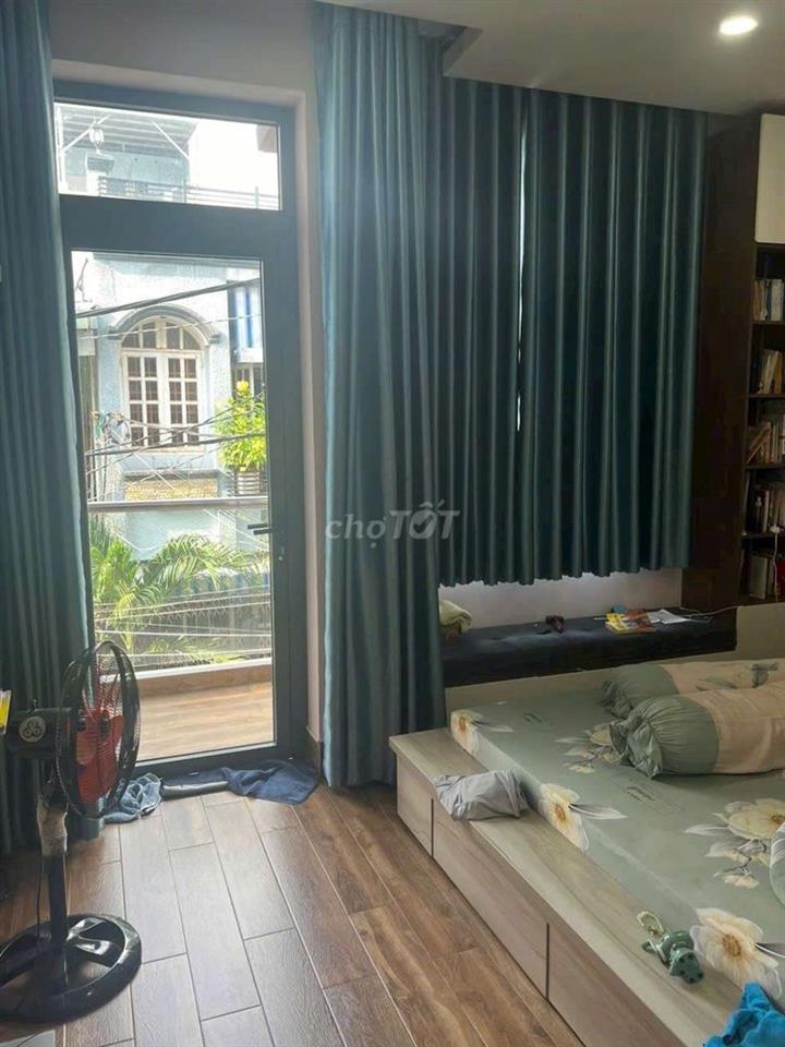 KẾ CHUNG CƯ BÀU CÁT 2, ÂU CƠ - NHÀ ĐẸP 4 TẦNG 4X15M - HẠ 1 TỶ