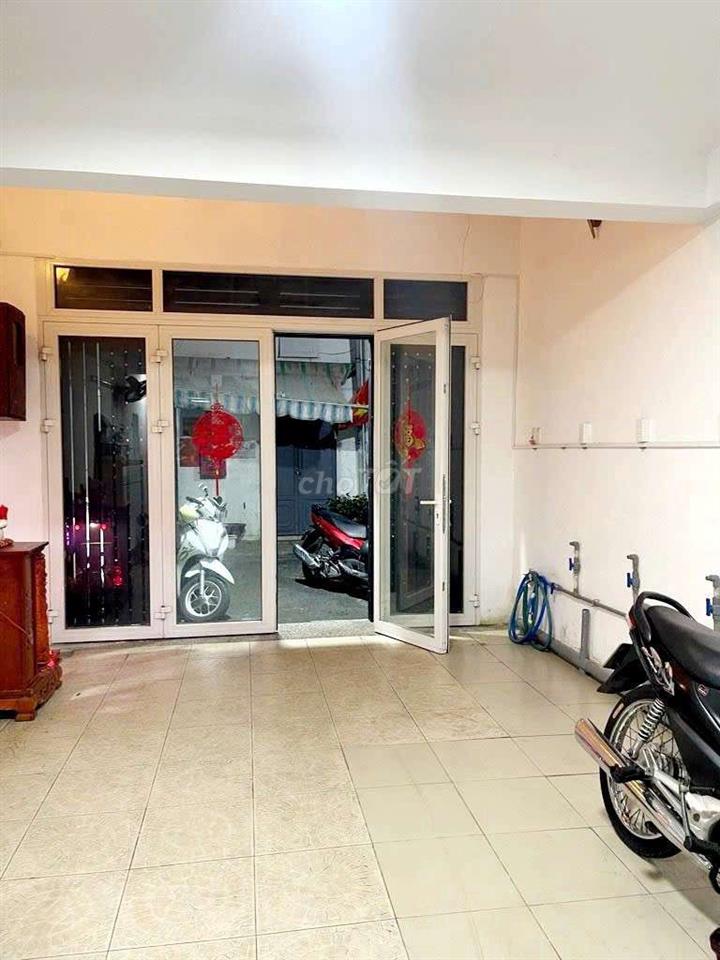 HẺM XE TẢI KẾ AEON MALL TÂN PHÚ - NHÀ 5 TẦNG ĐÚC 4X13M HẠ 400TR