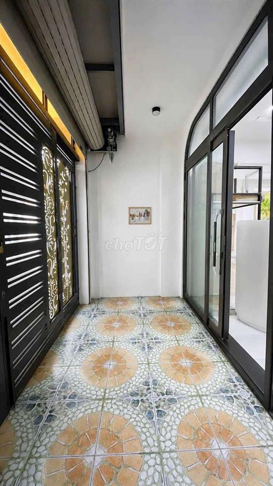 GẤP - NHÀ 5 TẦNG KẾ ĐẠI HỌC VĂN HIẾN - NGANG LỚN 6M - GIÁP BÀU CÁT