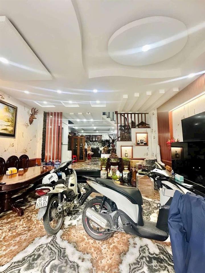 Hạ 200tr- DT: Ngang 6x14m - Vườn Lài - Nhà BTCT 5 Tầng, Sân Thượng