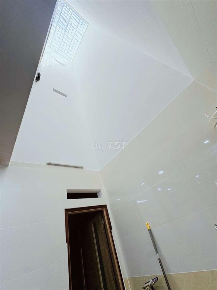 Hạ 500tr gấp bán - Hẻm xe hơi - Nhà 4 tầng đẹp khu Tô Hiệu, Phan Anh
