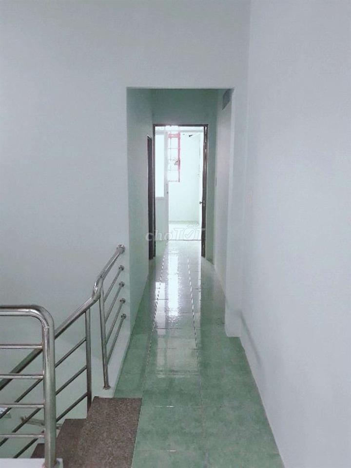GẤP ĐỊNH CƯ - MẶT TIỀN KINH DOANH 4X18M CẠNH ĐẦM SEN, TÔ HIỆU