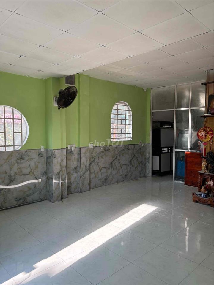 cho thuê MB góc 2 MT Q8 ,Dt 60m2 ,tiện kD , các ngành nghề