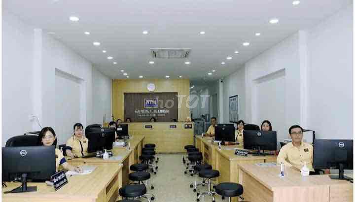 Cho thuê nhà 4 Tầng MT Hoà Bình , Quận 11 , 5x26