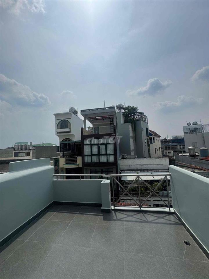 Cho Thuê Nhà Nguyên Căn Đội Cung