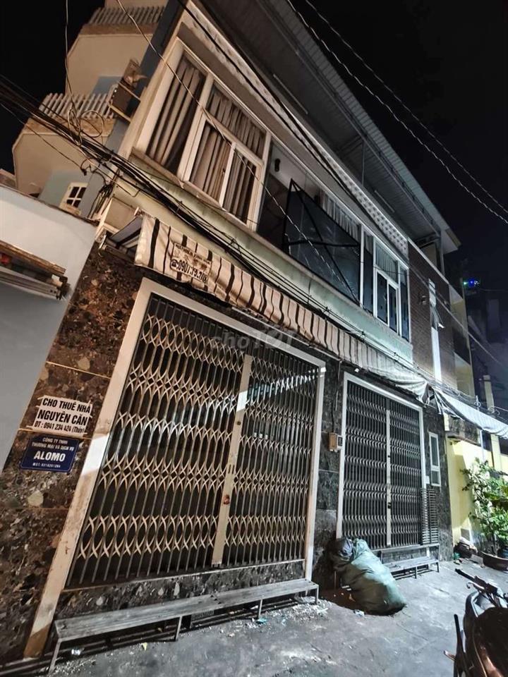 Cần cho thuê nhà nguyên căn hẻm 216 LÃNH BINH THĂNG, quận 11.