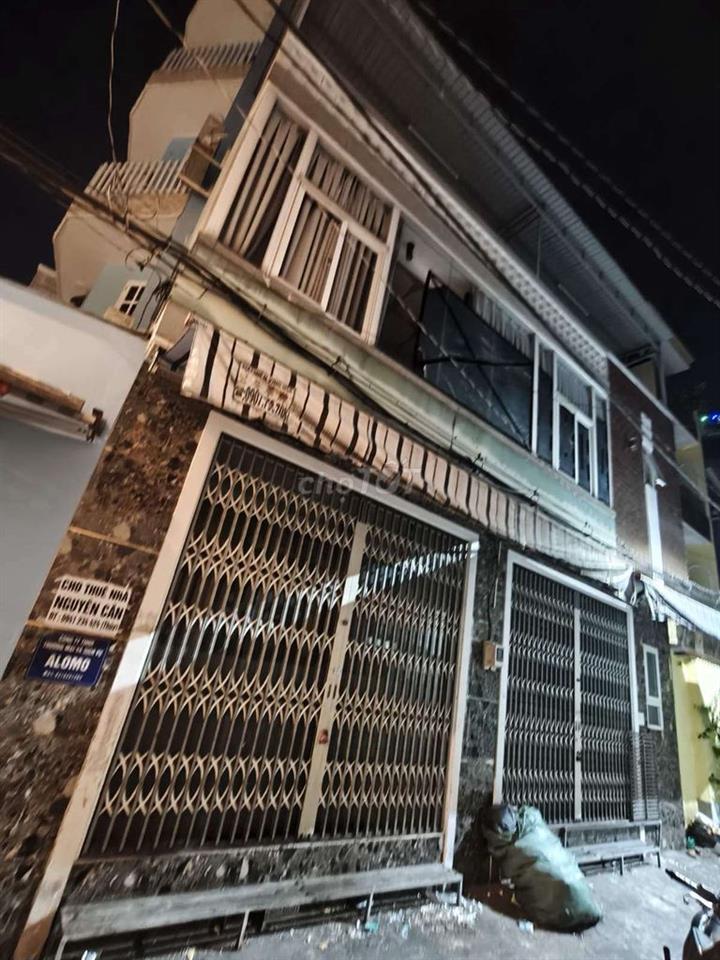 Cần cho thuê nhà nguyên căn hẻm 216 LÃNH BINH THĂNG, quận 11.