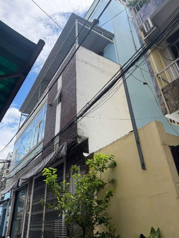 cho thuê nhà gần chợ 