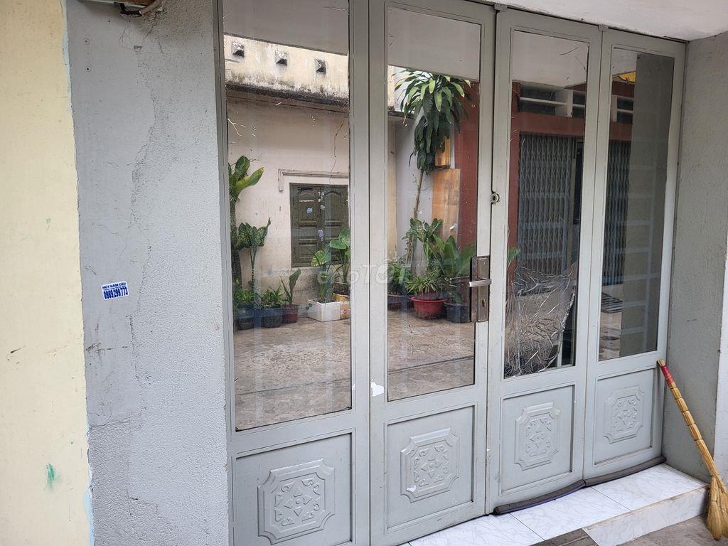 Cho thuê chính chủ, nhà hẻm 4m, đ phú thọ, P minh phụng tphcm