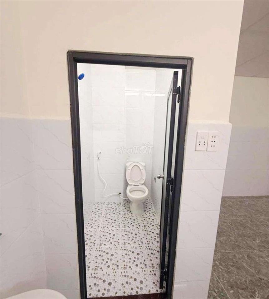 Mặt Tiền Thành Công. Tân Phú (2pn, 2wc). Dtsd 128m2