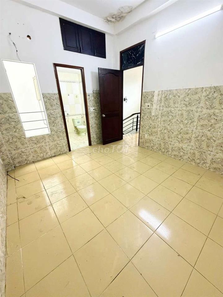 Gò Dầu. Tân Phú 6 x 14 ( 3pn, 4wc). Hẻm xe tải. Dtsd 252m2